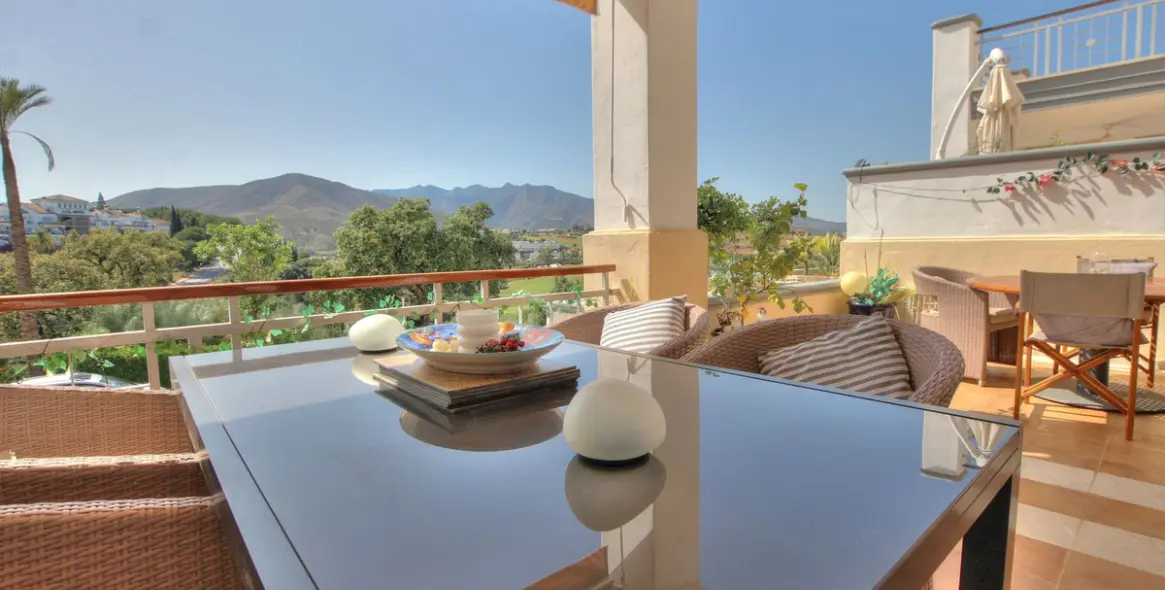 Sale of townhouse in La Cala Golf 8