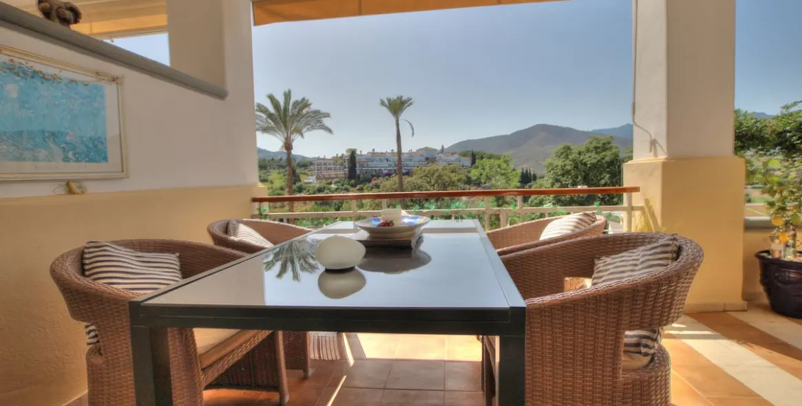 Sale of townhouse in La Cala Golf 9