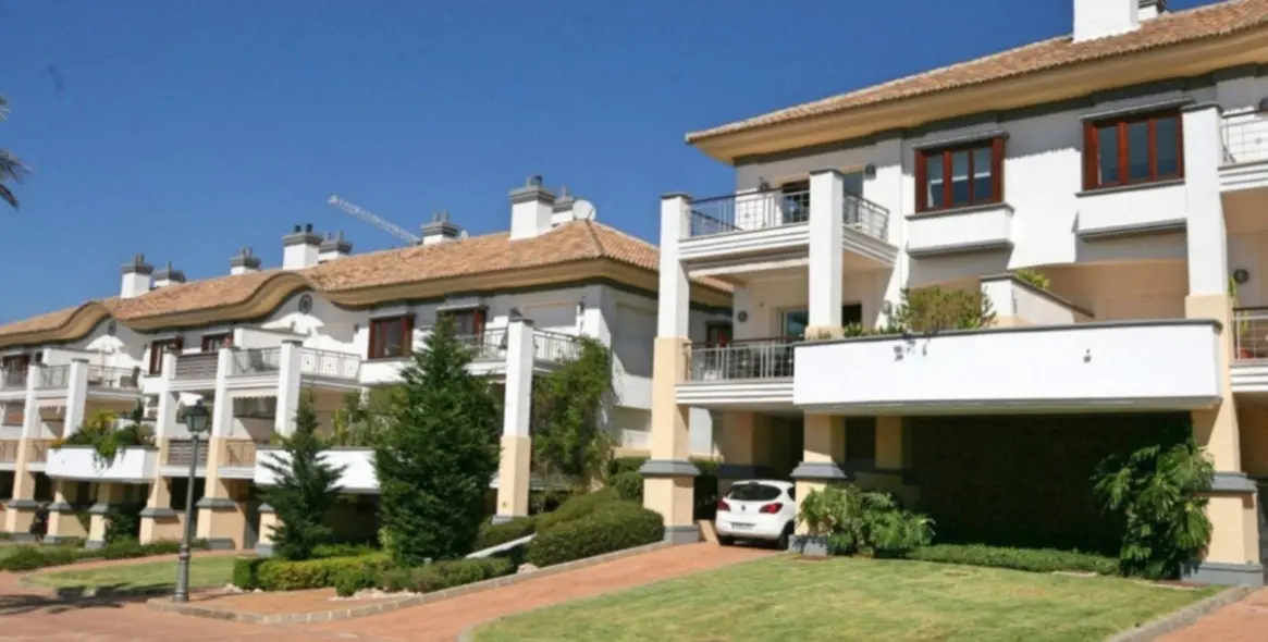 Продажа таунхауса в La Cala Golf 28