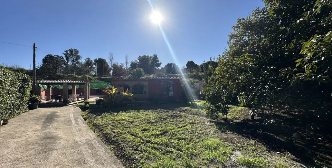 Продажа  отдельно стоящей виллы в San Pedro de Alcántara (район San Pedro de Alcántara) 11