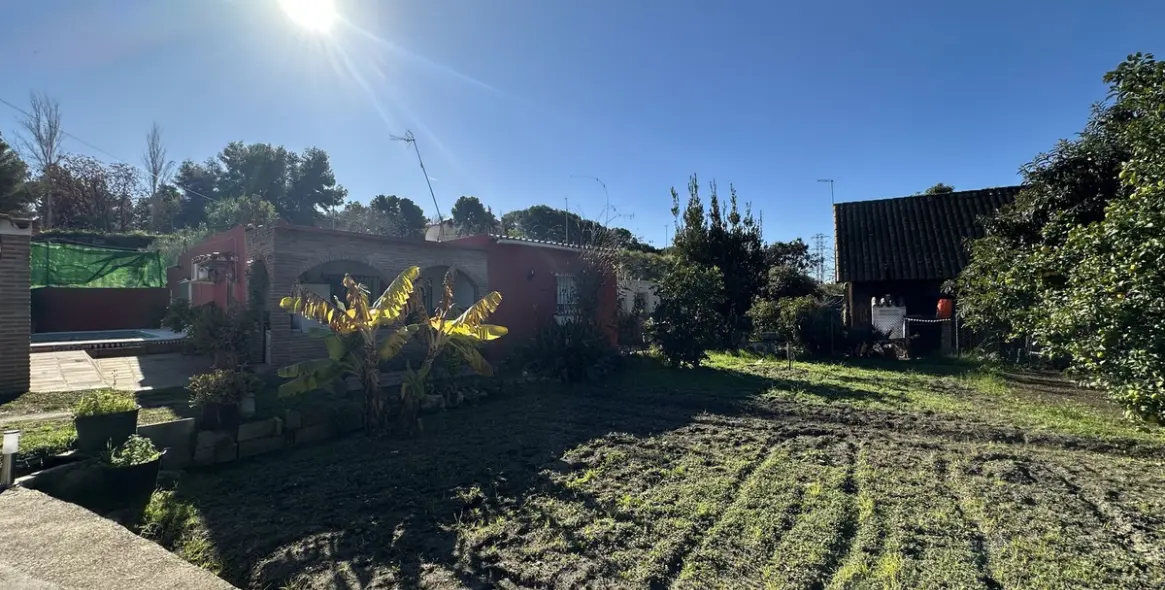 Продажа  отдельно стоящей виллы в San Pedro de Alcántara (район San Pedro de Alcántara) 12