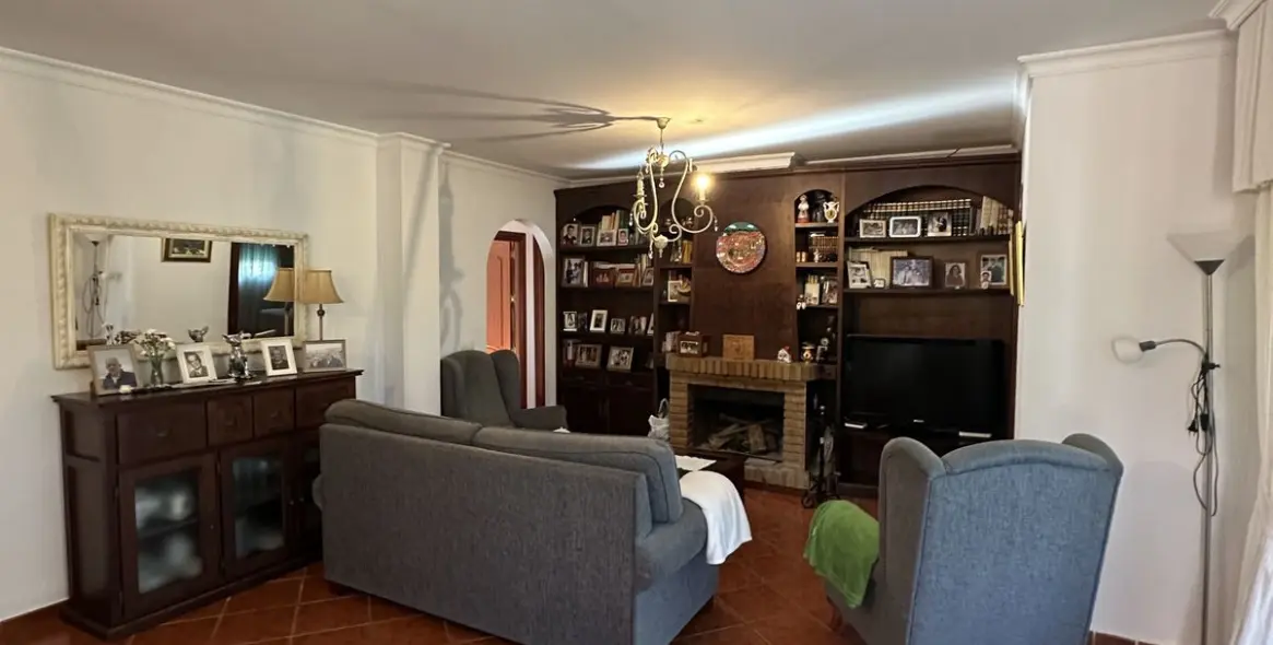 Продажа  отдельно стоящей виллы в San Pedro de Alcántara (район San Pedro de Alcántara) 15