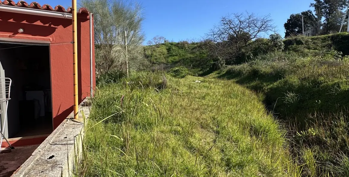 Sale of detached villa in San Pedro de Alcántara 10