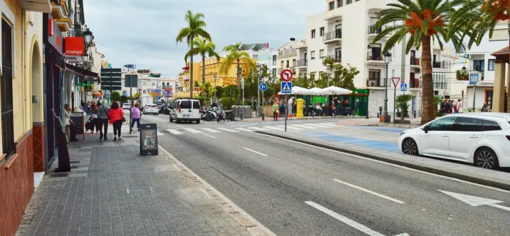 Venta de parcela residencial en Nerja 1