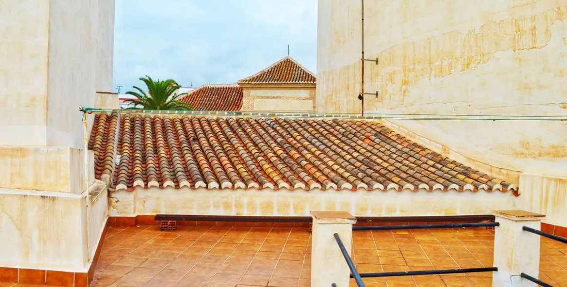 Продажа  жилого участка в Nerja 8