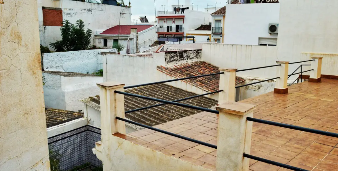 Продажа  жилого участка в Nerja 10