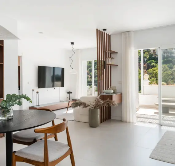 Продажа апартаментов на среднем этаже в Benahavís