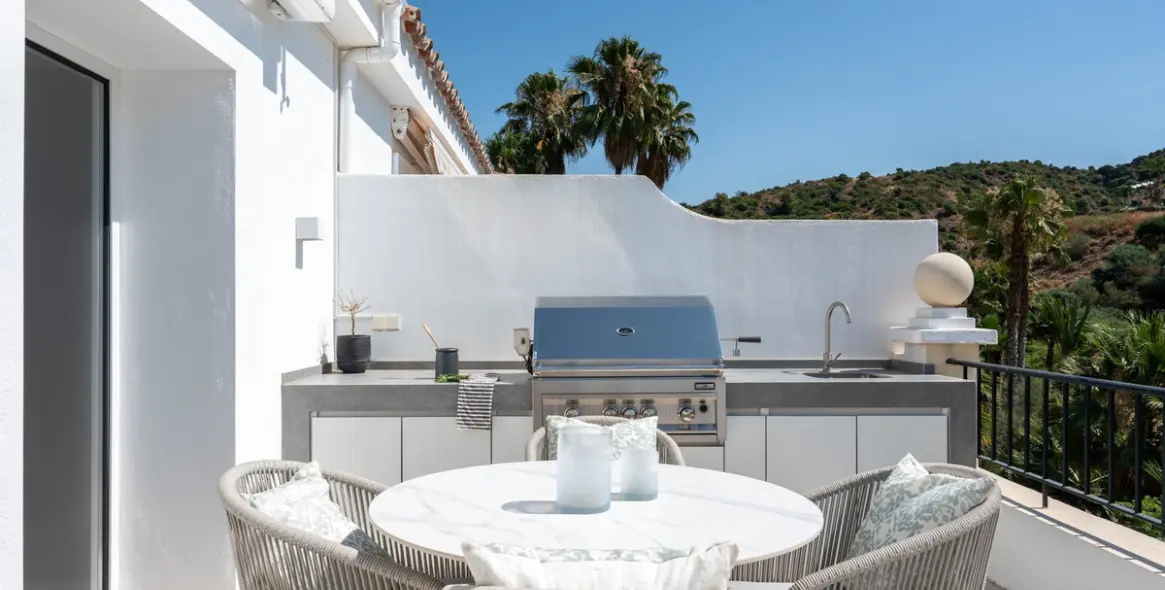 Продажа апартаментов на среднем этаже в Benahavís 4