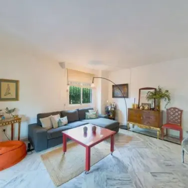 Sale of ground floor apartment in Marbella