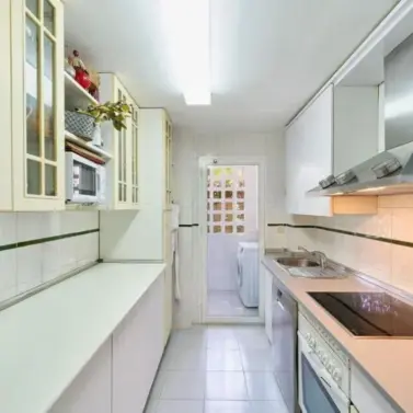 Sale of ground floor apartment in Marbella