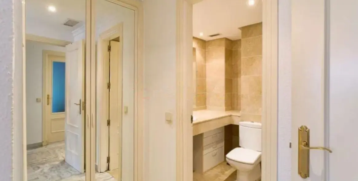 Venta de apartamento en planta baja en Marbella 23