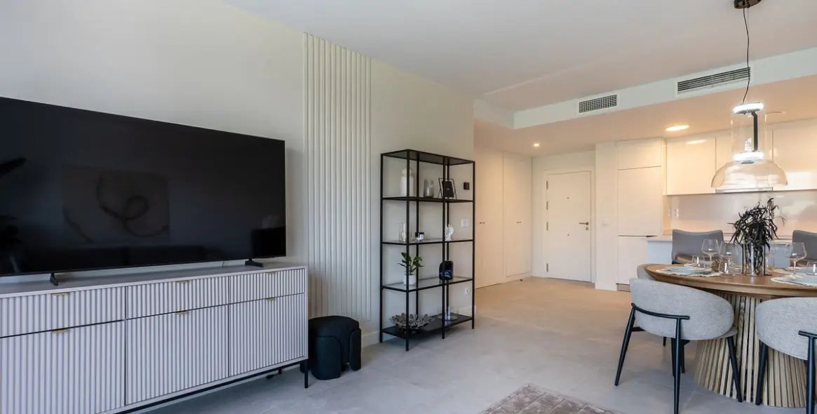 Venta de apartamento en planta media en Estepona (distrito Estepona) 8