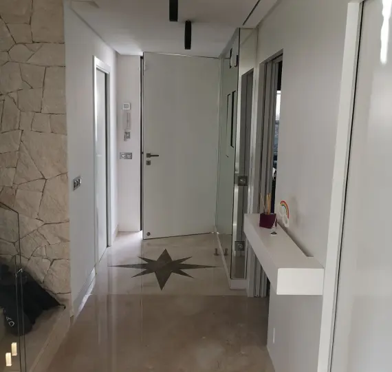 Sale of semi-detached house in Estepona