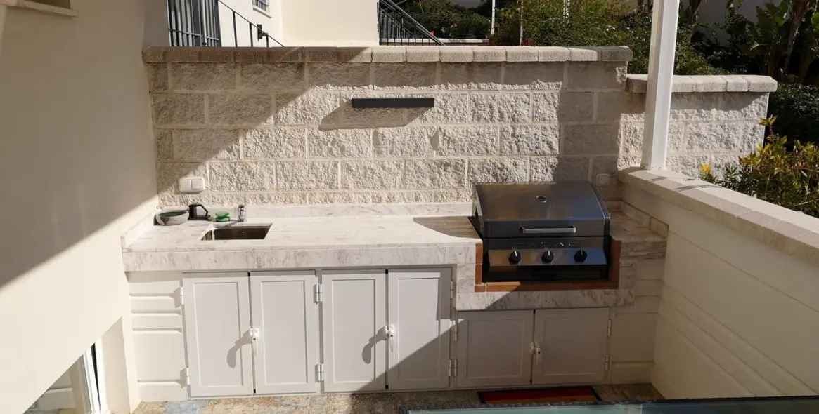 Sale of semi-detached house in Estepona 11