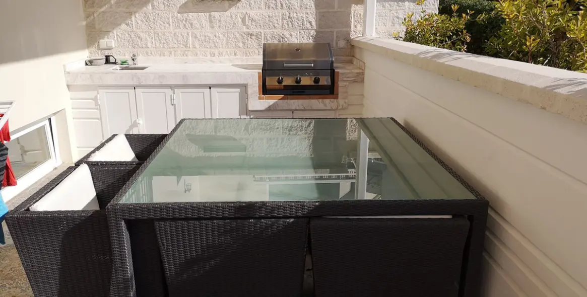 Sale of semi-detached house in Estepona 12