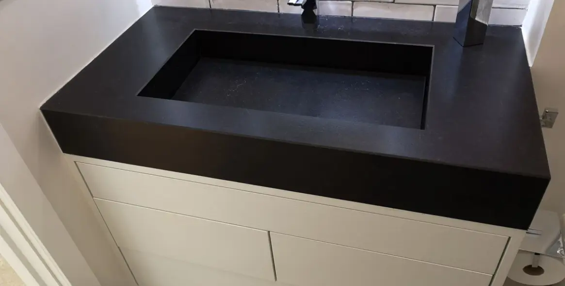 Sale of semi-detached house in Estepona 50