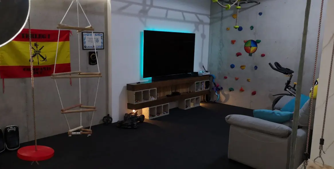 Sale of semi-detached house in Estepona 61