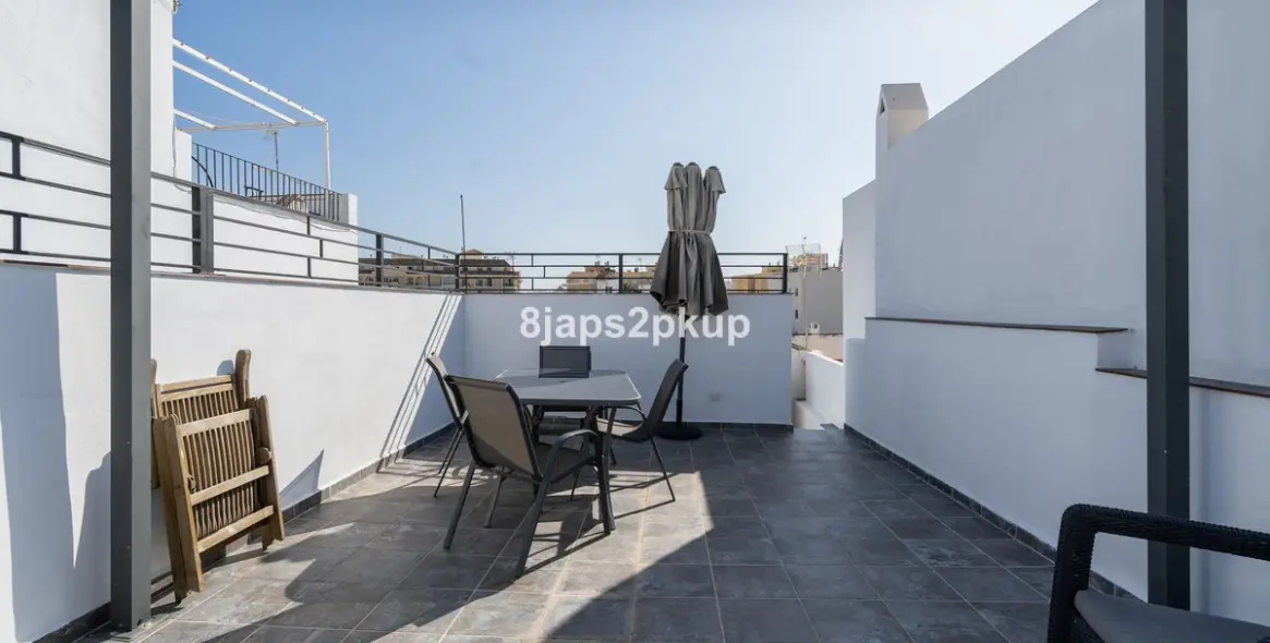 Sale of townhouse in Estepona 19