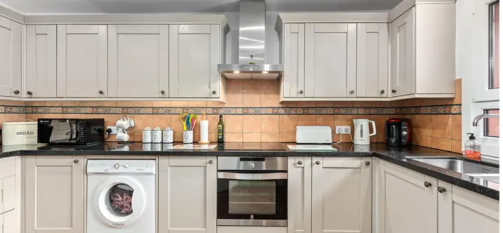 Продажа таунхауса в Estepona 3