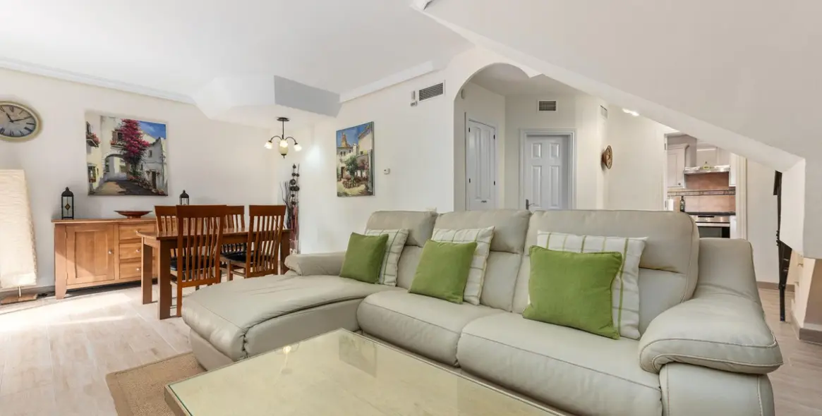 Продажа таунхауса в Estepona 7