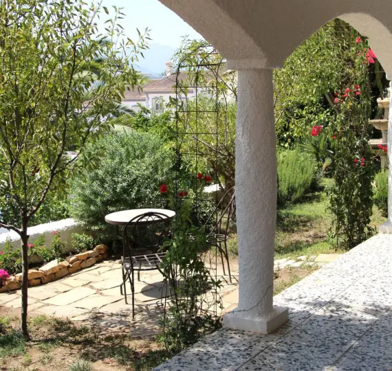 Sale of detached villa in Coín