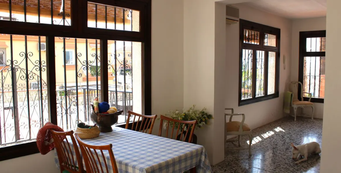 Sale of detached villa in Coín 18