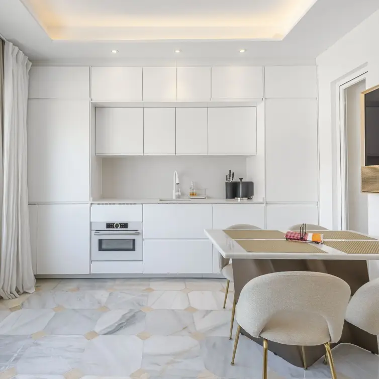 Sale of penthouse in Puerto Banús
