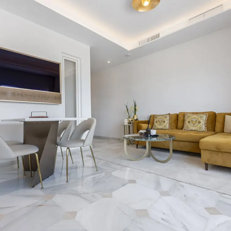 Sale of penthouse in Puerto Banús