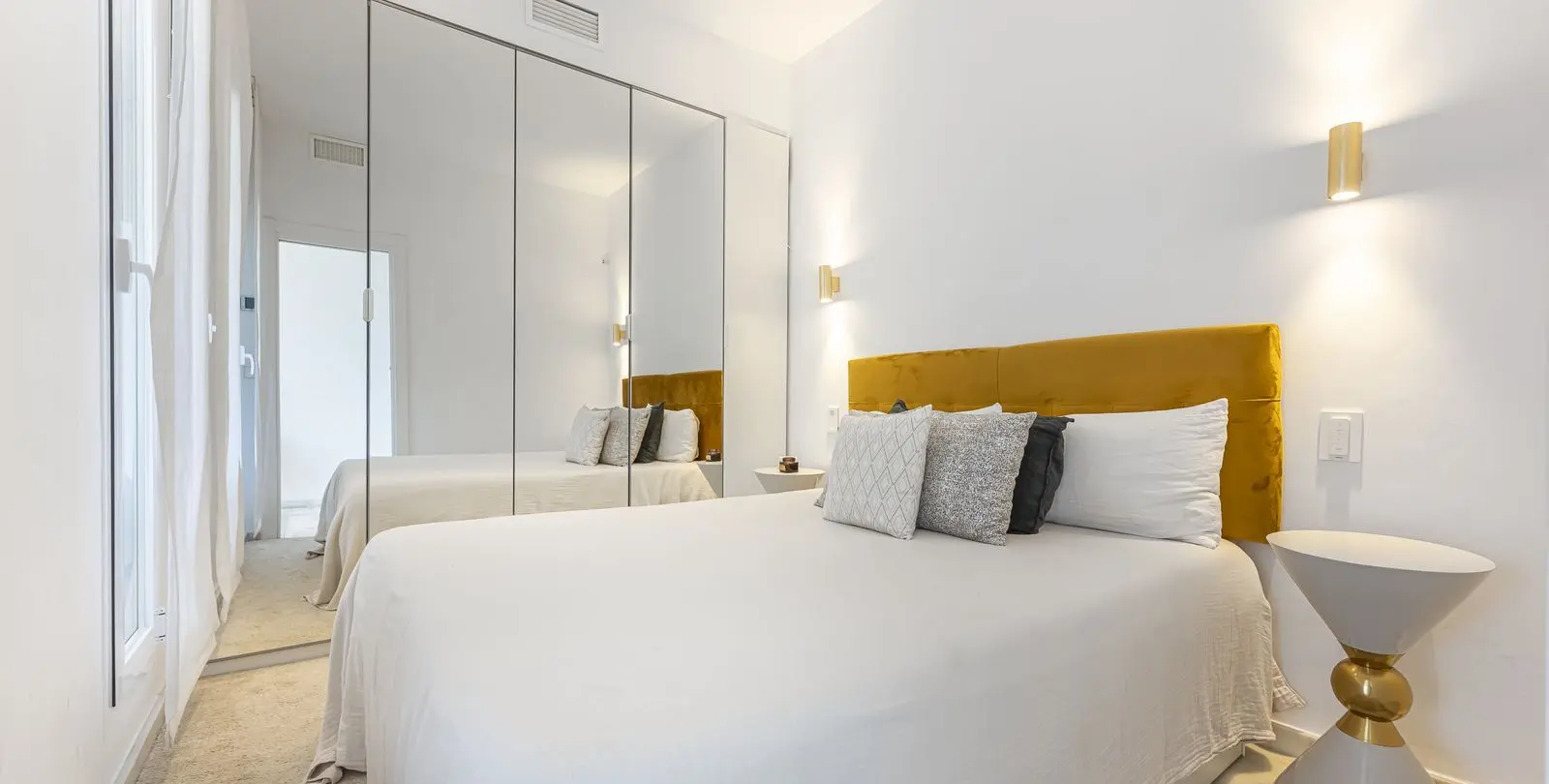 Sale of penthouse in Puerto Banús 13