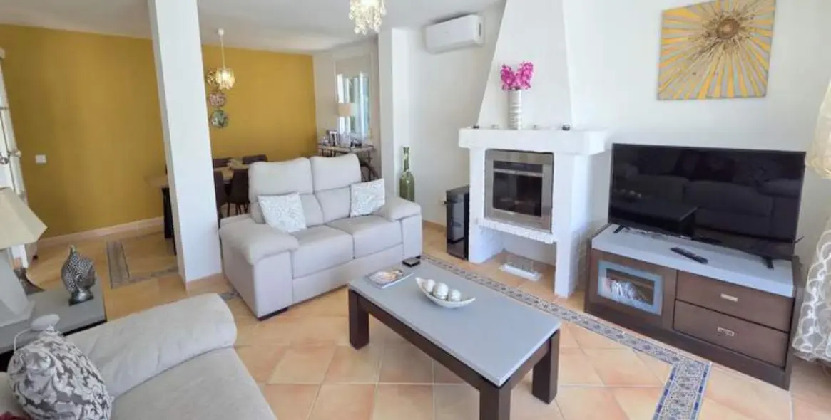 Venta de villa independiente en Manilva 2