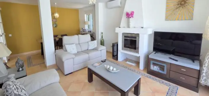 Продажа  отдельно стоящей виллы в Manilva 1