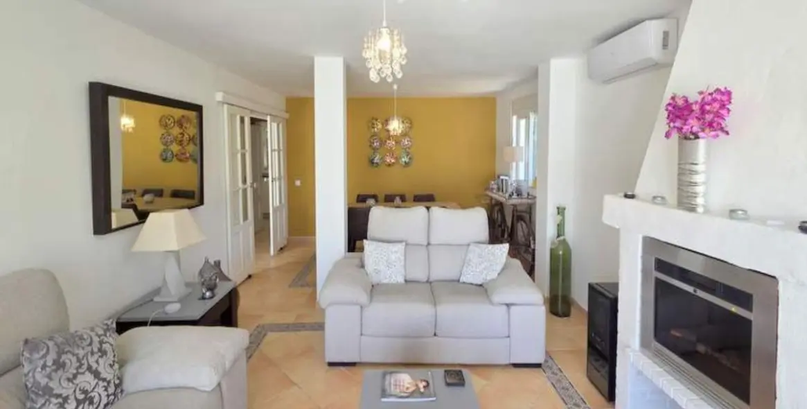 Venta de villa independiente en Manilva 3