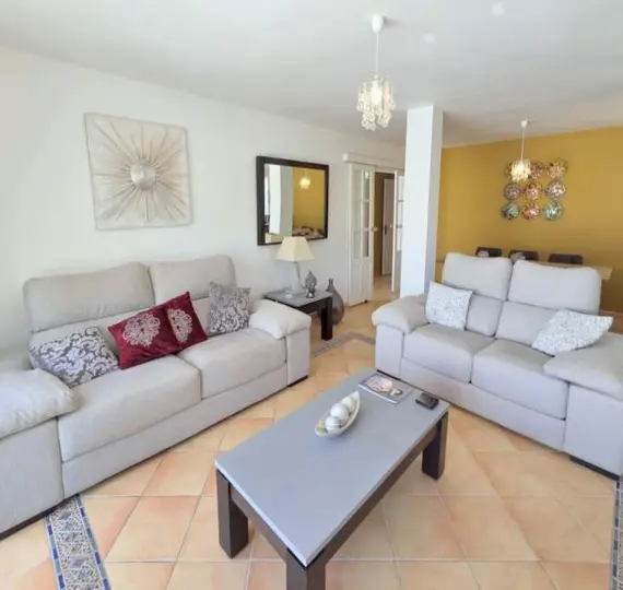 Продажа  отдельно стоящей виллы в Manilva