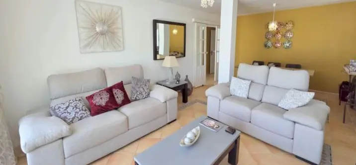 Продажа  отдельно стоящей виллы в Manilva 3