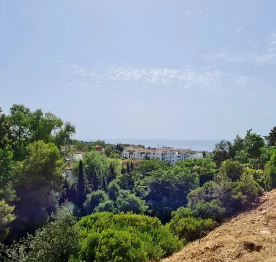 Жилой участок R5135914