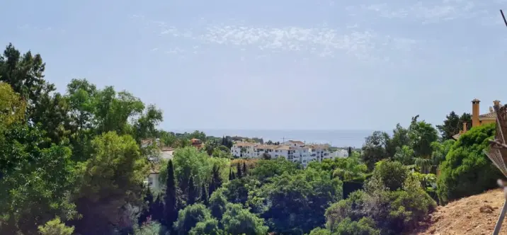 Жилой участок R5135914 1