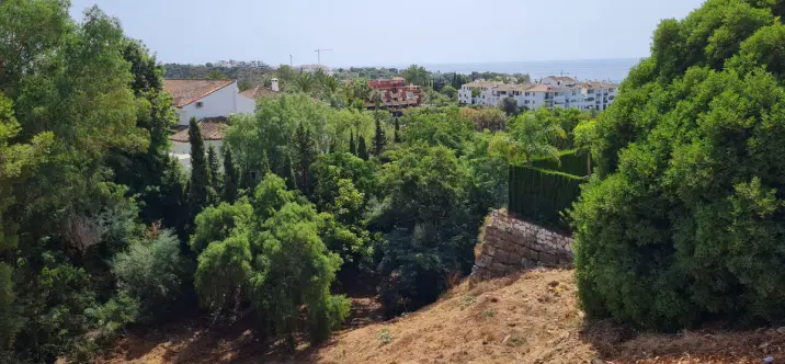 Жилой участок R5135914 2