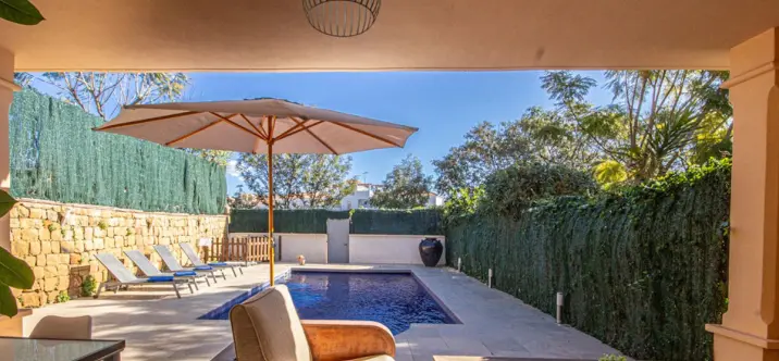 Продажа дома на две семьи в Riviera del Sol 3