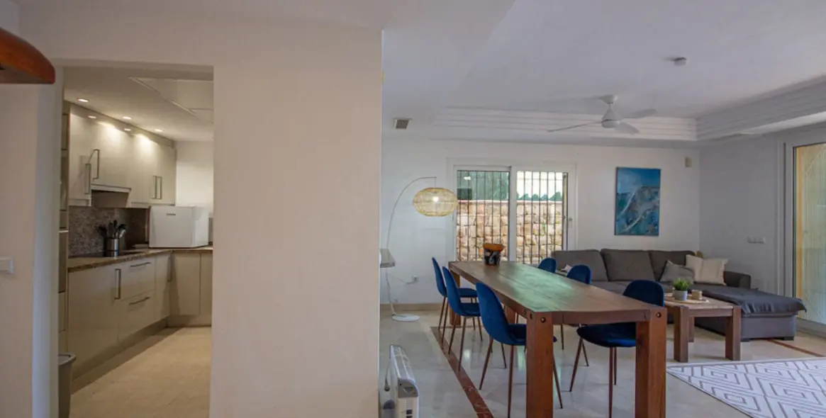 Продажа дома на две семьи в Riviera del Sol 22