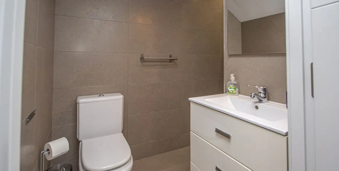 Продажа дома на две семьи в Riviera del Sol 27