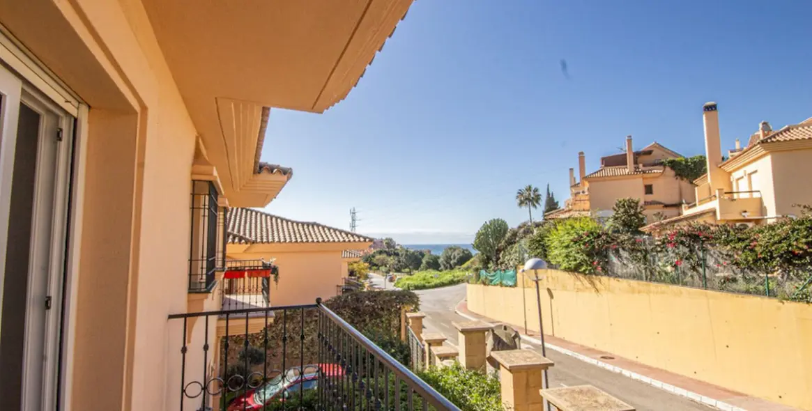 Продажа дома на две семьи в Riviera del Sol 31