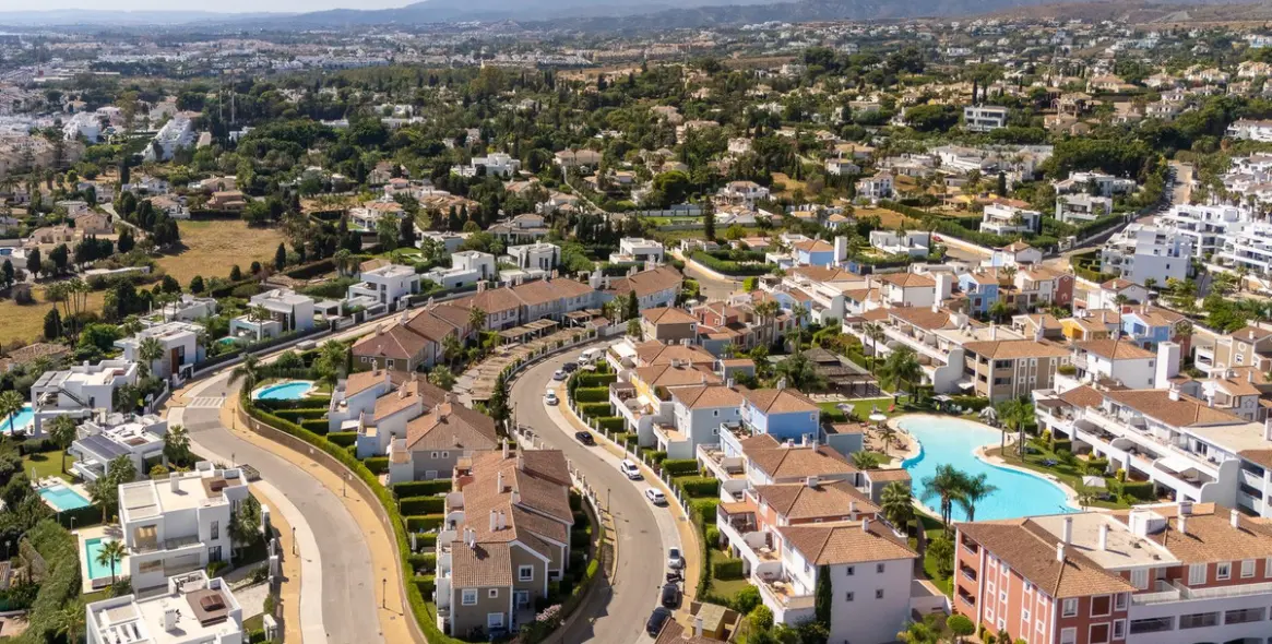 Продажа таунхауса в Estepona 1