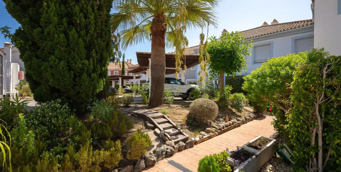 Продажа таунхауса в Estepona 16