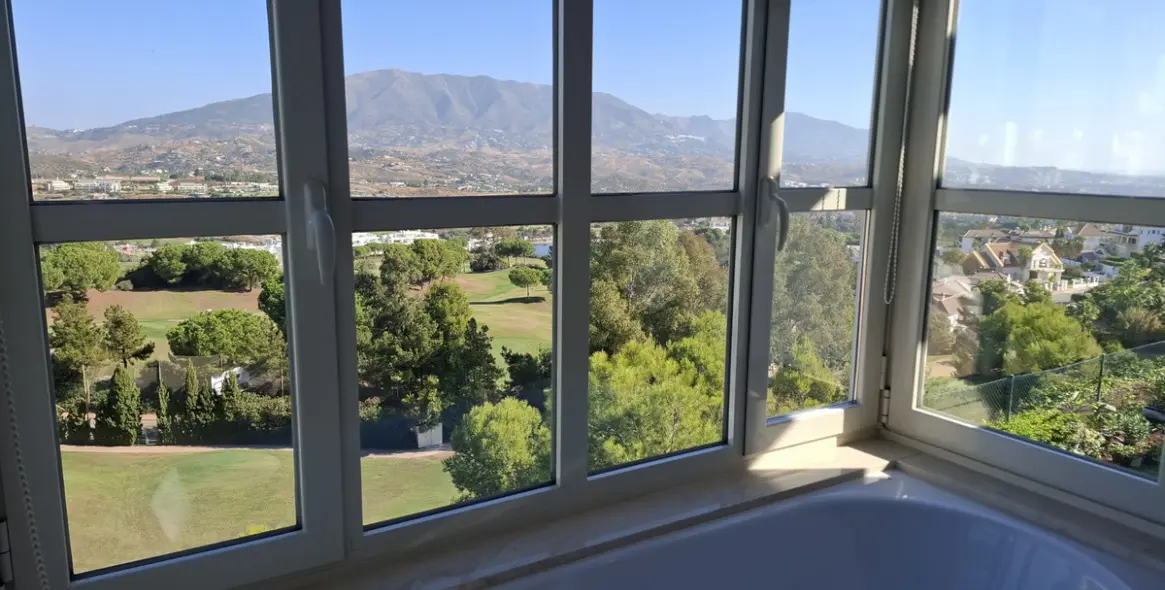 Sale of townhouse in Mijas Costa 2