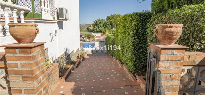 Sale of detached villa in Alhaurín de la Torre 4