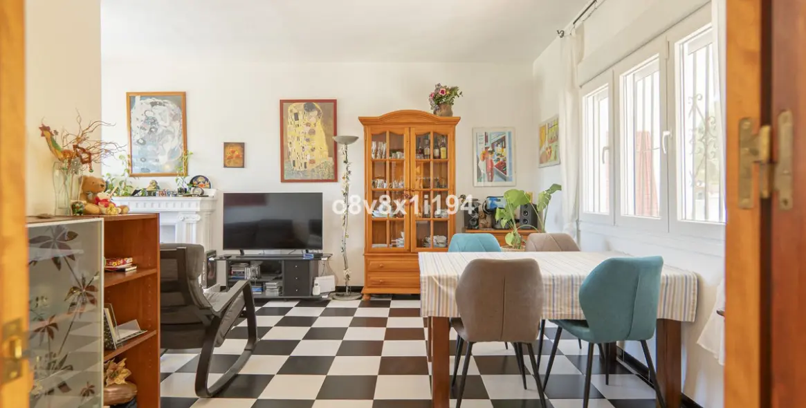 Sale of detached villa in Alhaurín de la Torre 9