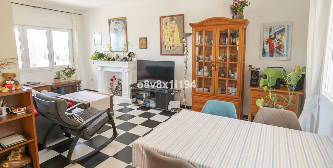 Sale of detached villa in Alhaurín de la Torre 10