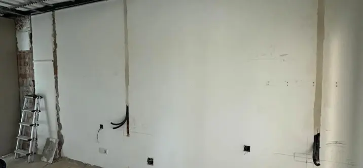 Продажа апартаментов на среднем этаже в Dos Hermanas 2