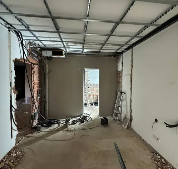 Продажа апартаментов на среднем этаже в Dos Hermanas