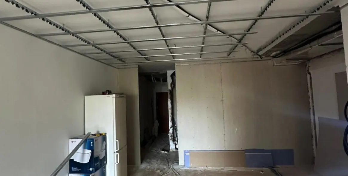 Продажа апартаментов на среднем этаже в Dos Hermanas 12